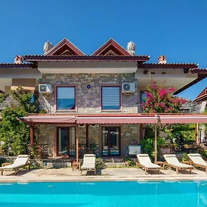 Vira Hotel